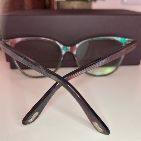 Tom Ford Women's Dark Havana Iridescent Glasses - Picture 8 of 15
